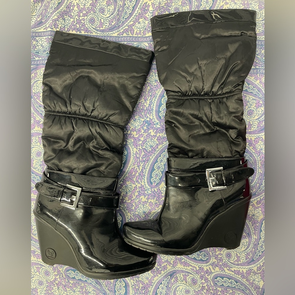BCBG Padded Puffer Patent Boots SIZE 8
